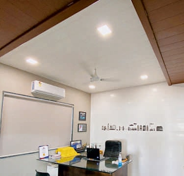 ceiling-and-partition